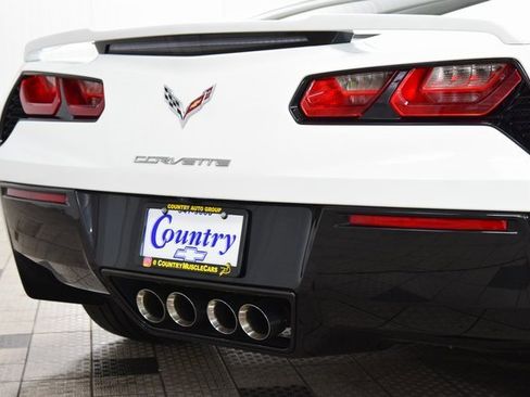 Used 2017 Chevrolet Corvette Stingray Coupe w/ 1LT image 22