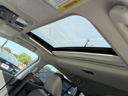 Certified 2026 Subaru Crosstrek 2.5i Premium AWD/4WD image 19