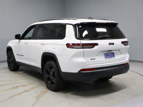 Used 2023 Jeep Grand Cherokee L Laredo AWD/4WD image 11