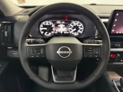 New 2026 Nissan Pathfinder SV AWD/4WD image 18