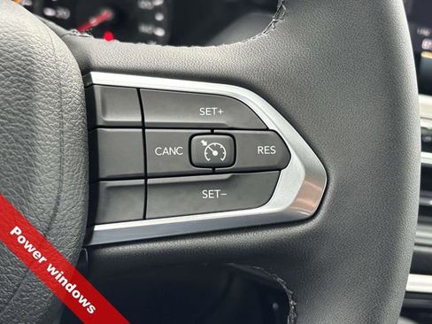 New 2026 Jeep Compass Latitude image 20