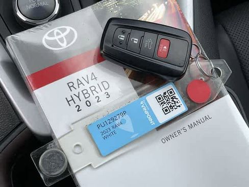 Used 2023 Toyota RAV4 Limited AWD/4WD image 28