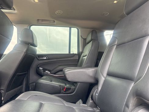 Used 2019 GMC Yukon XL SLT image 35