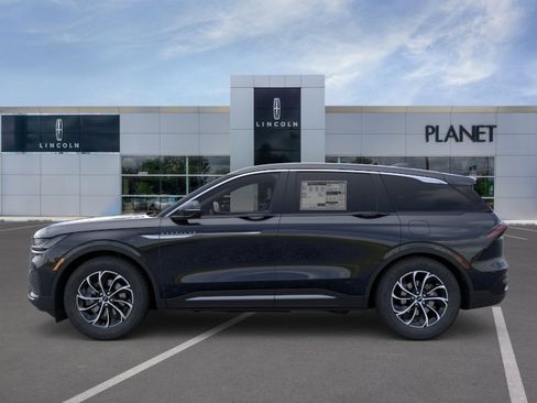 New 2026 Lincoln Nautilus Premier w/ Equipment Group 102A AWD/4WD image 3