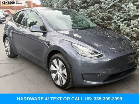 Used 2023 Tesla Model Y Long Range AWD/4WD image 12