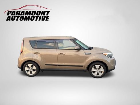 Used 2016 Kia Soul FWD image 4