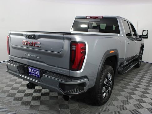 New 2026 GMC Sierra 2500 Denali w/ Denali Reserve Package AWD/4WD image 30