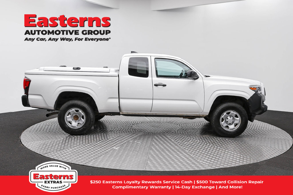 Used 2021 Toyota Tacoma SR RWD image 5