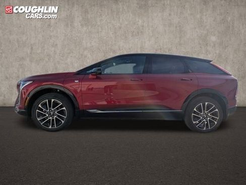 New 2026 Cadillac Optiq Sport 1 image 4