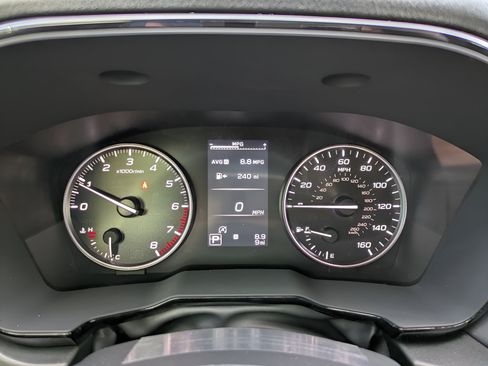 Used 2025 Subaru Outback Premium AWD/4WD image 3