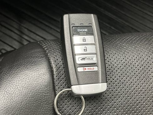 Used 2020 Acura MDX SH-AWD 7-Passenger w/Technolog image 28