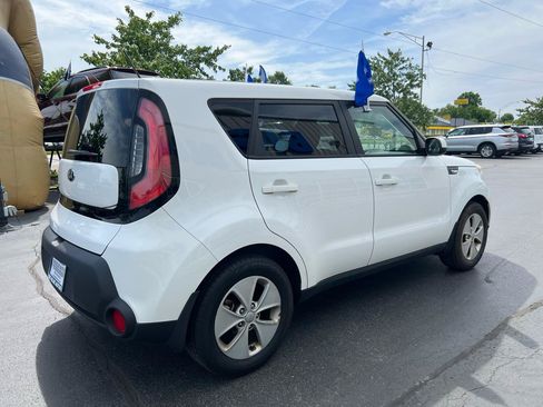 Used 2014 Kia Soul FWD image 6