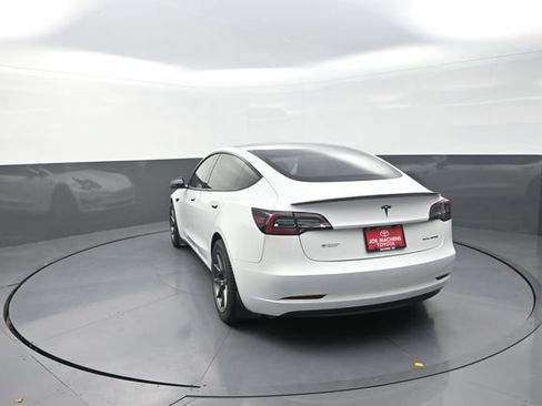Used 2022 Tesla Model 3 Long Range AWD/4WD image 52