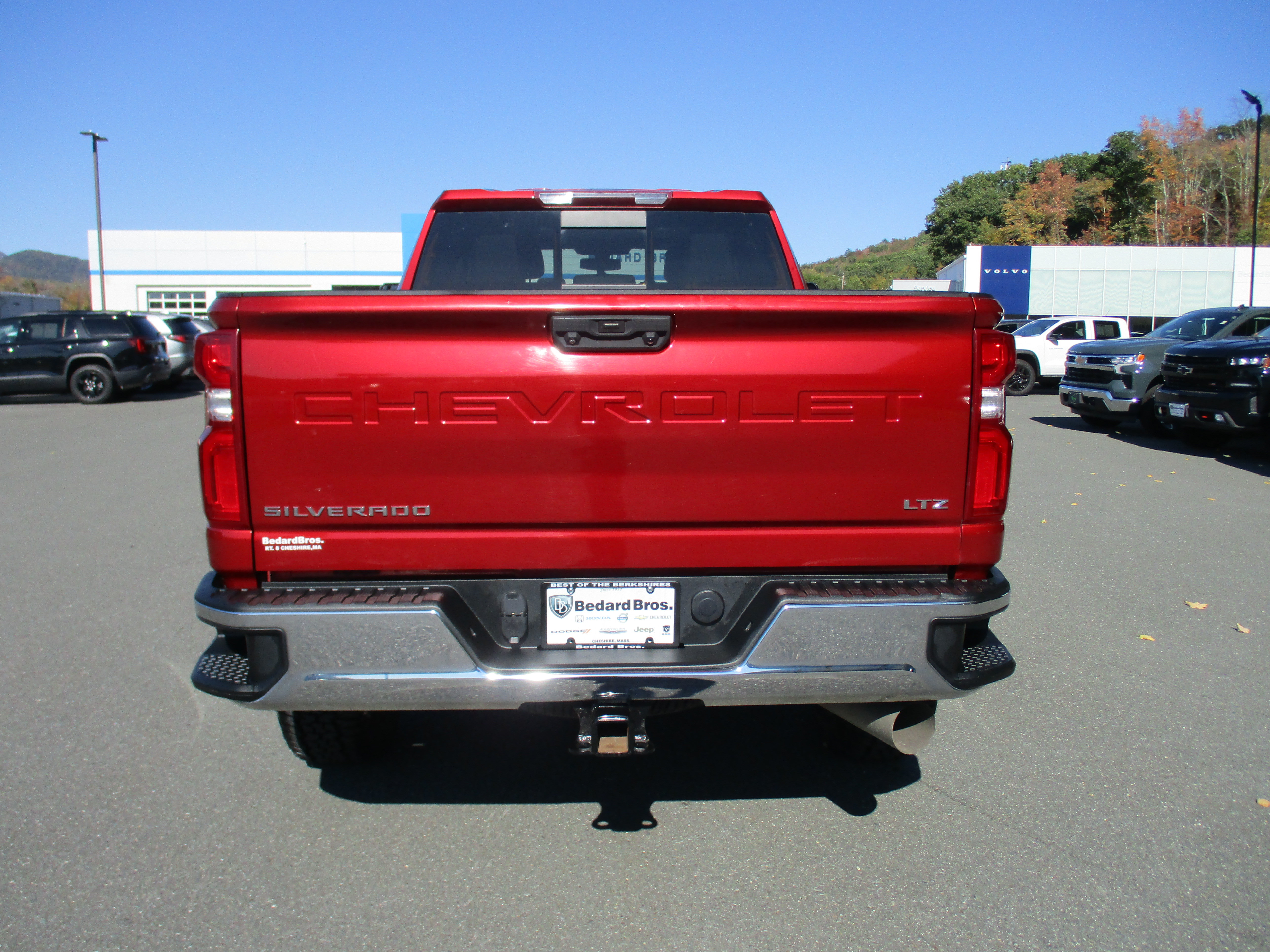 Used 2021 Chevrolet Silverado 2500 LTZ w/ LTZ Convenience Package AWD/4WD image 6