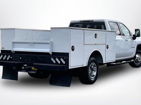 Used 2024 Chevrolet Silverado 3500 LT w/ Convenience Package AWD/4WD image 6