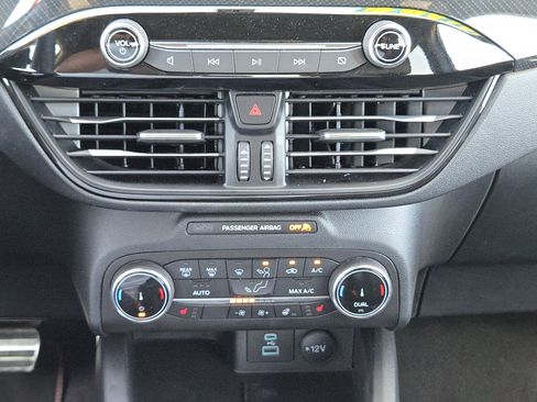 Used 2023 Ford Escape ST-Line Select image 20