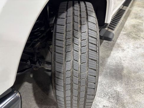 Used 2019 Ford F250 XL w/ Power Equipment Group image 26