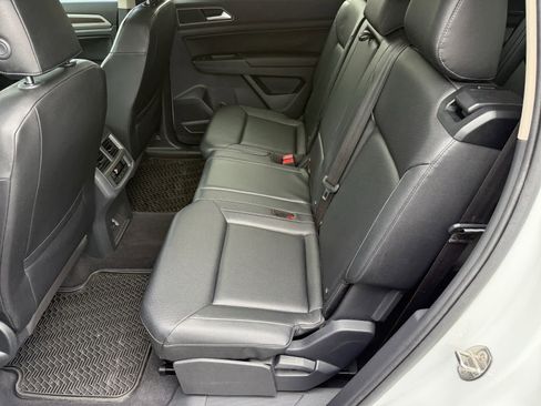 Used 2019 Volkswagen Atlas SE FWD image 11