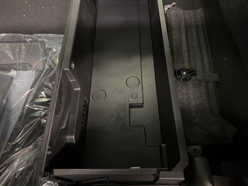 New 2026 Ford F250 Lariat w/ Black Appearance Package image 36