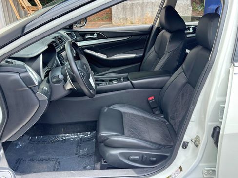 Used 2017 Nissan Maxima SR w/ Midnight Edition FWD image 15