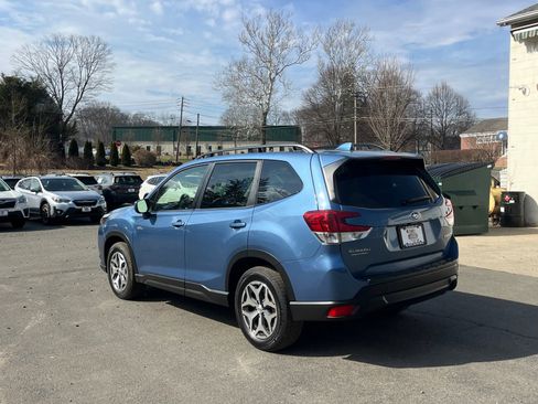 Certified 2023 Subaru Forester Premium image 2