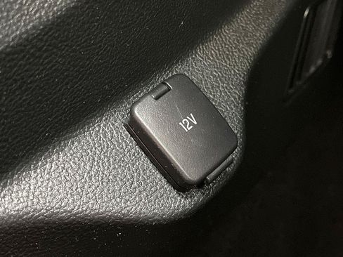 Used 2020 Ford Edge Titanium AWD/4WD image 23