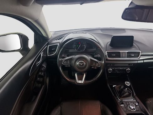 Used 2018 MAZDA MAZDA3 Grand Touring w/ Premium Equipment Package image 17