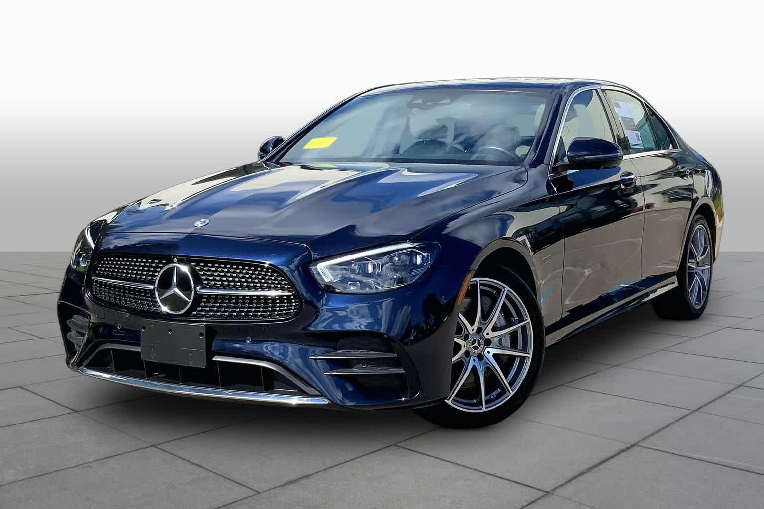 Used 2023 Mercedes-Benz E 450 4MATIC Sedan image 1