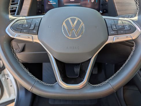 Certified 2025 Volkswagen Atlas SE AWD/4WD image 26