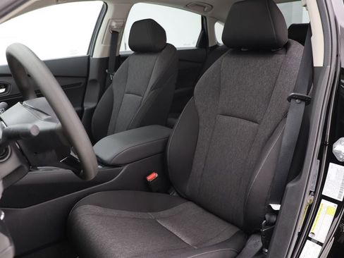 Used 2025 Honda Accord SE image 16