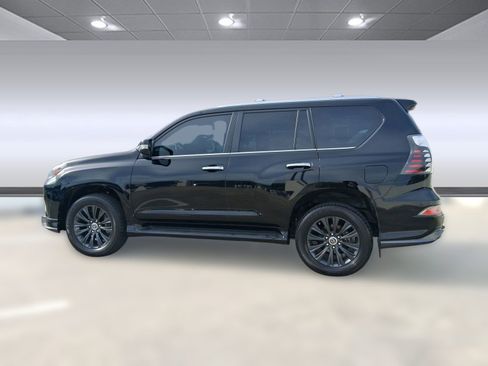Used 2023 Lexus GX 460 Premium image 2