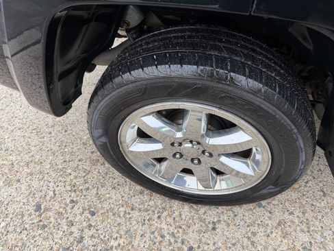 Used 2012 Jeep Liberty Sport image 7