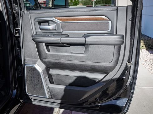 Used 2024 RAM 2500 Laramie w/ Safety Group AWD/4WD image 29