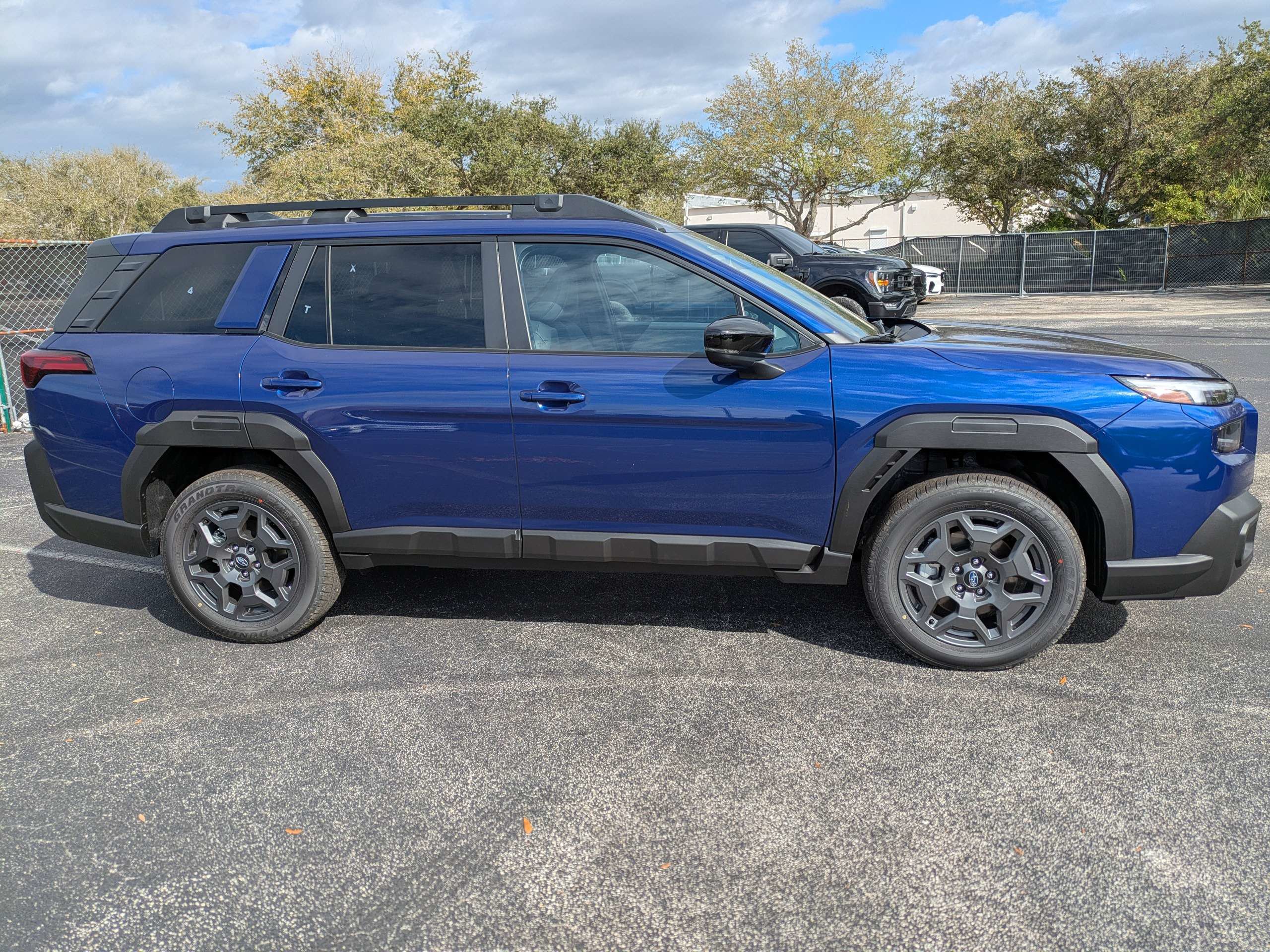 Certified 2026 Subaru Outback Premium AWD/4WD image 3