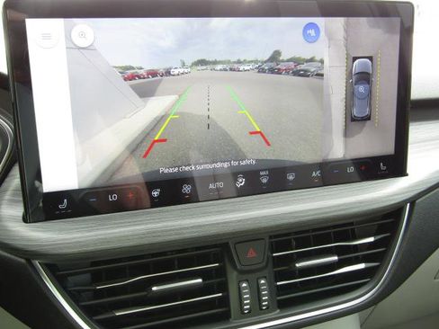 Used 2023 Ford Escape Platinum image 22