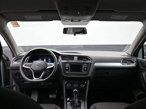 Used 2022 Volkswagen Tiguan S image 25