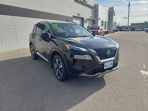 Used 2023 Nissan Rogue SL image 7
