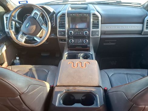 Used 2017 Ford F250 King Ranch w/ King Ranch Ultimate Package AWD/4WD image 16