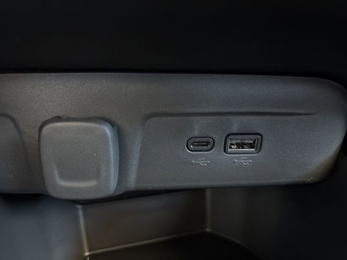 New 2026 Chevrolet Trax RS w/ Driver Confidence Package image 24