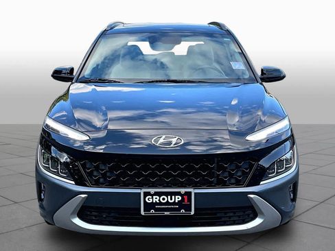 Used 2022 Hyundai Kona Limited AWD/4WD image 4