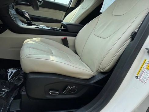 Used 2015 Ford Edge Titanium w/ Technology Package AWD/4WD image 6
