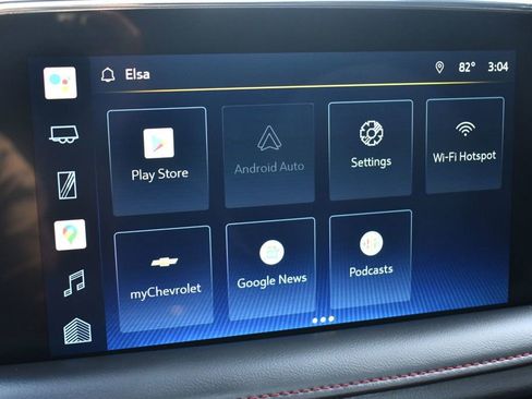 Used 2022 Chevrolet Suburban RST w/ Sport Performance Package image 59