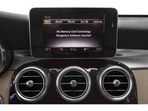 Used 2019 Mercedes-Benz GLC 300 4MATIC image 16