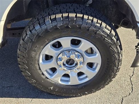 Certified 2024 Ford F250 XLT w/ FX4 Off-Road Package image 24