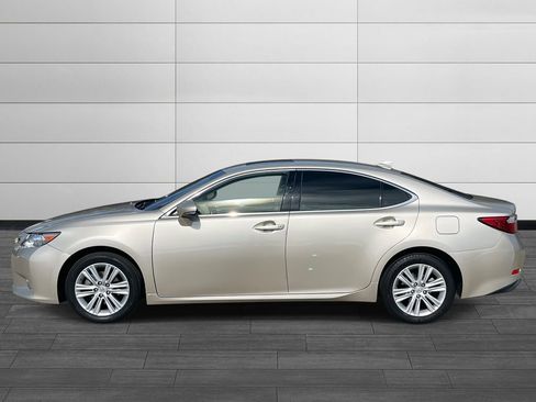 Used 2015 Lexus ES 350 image 2