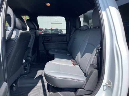 New 2024 RAM 3500 Tradesman w/ Chrome Appearance Group image 26