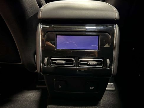 Certified 2024 Lincoln Aviator Reserve w/ Equipment Group 201A AWD/4WD image 17
