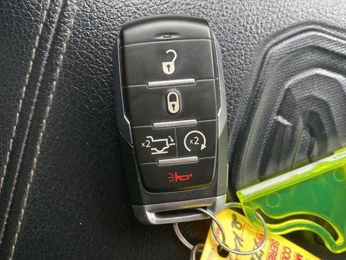 Used 2022 RAM 1500 Laramie image 48