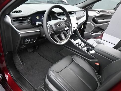 New 2026 Jeep Grand Cherokee L Limited AWD/4WD image 26
