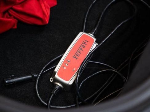 Used 2016 Ferrari F12 Berlinetta RWD image 27